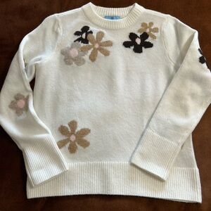 Sweater with Flowers